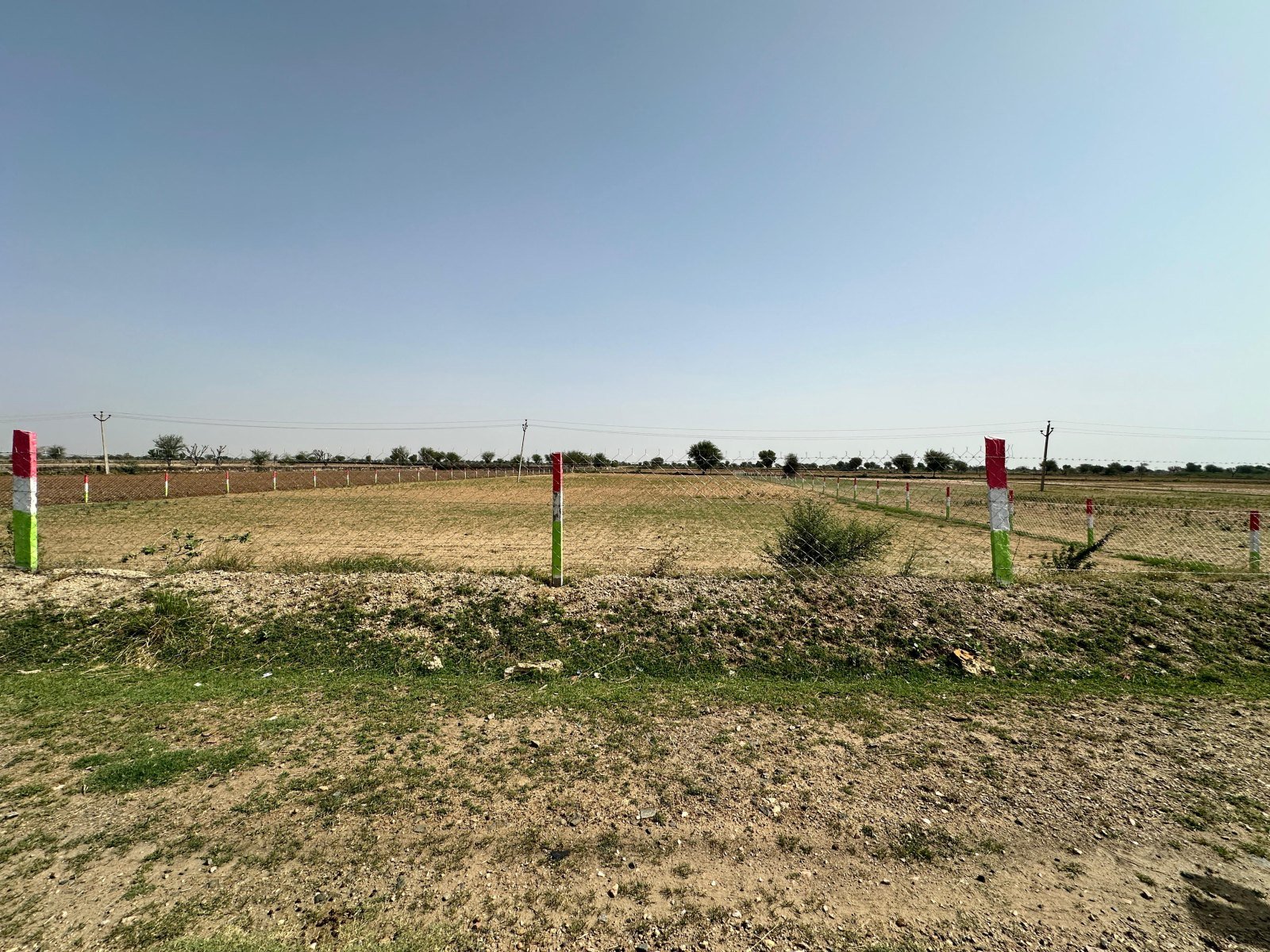 Land in नरायना, फुलेरा — photograph 2