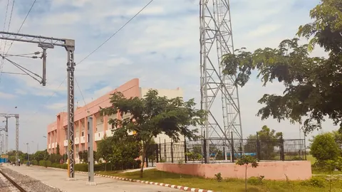 New Phulera DFC station building and platform